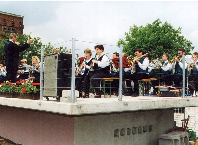 08 Einweihung 24.05.1998 Blasorchester.jpg